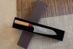 Couteau santoku japonais artisanal Yoshimi Kato 17cm SG2 Damascus cerisier