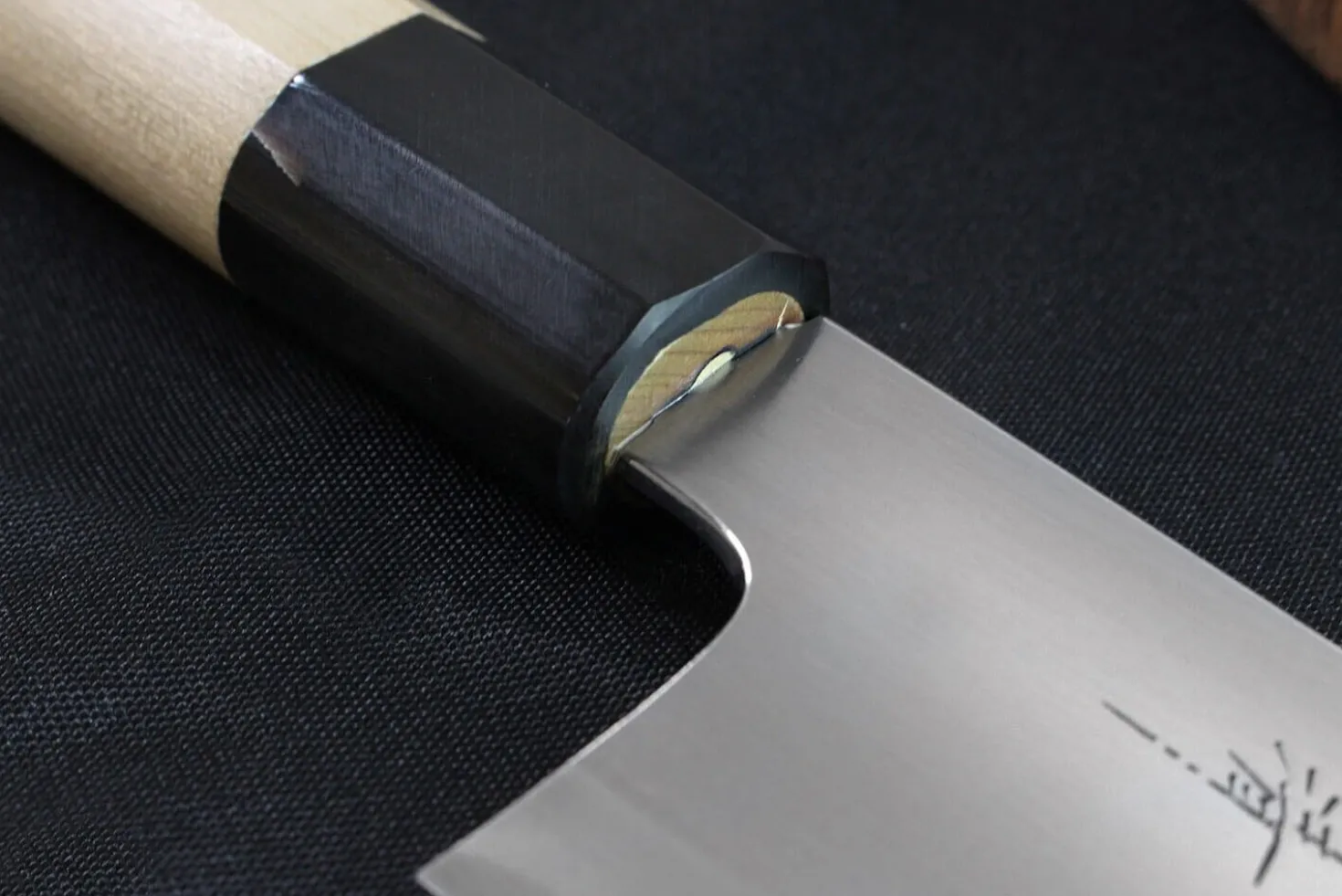 Couteau santoku japonais artisanal Kagekiyo Utage White Steel 2 18cm