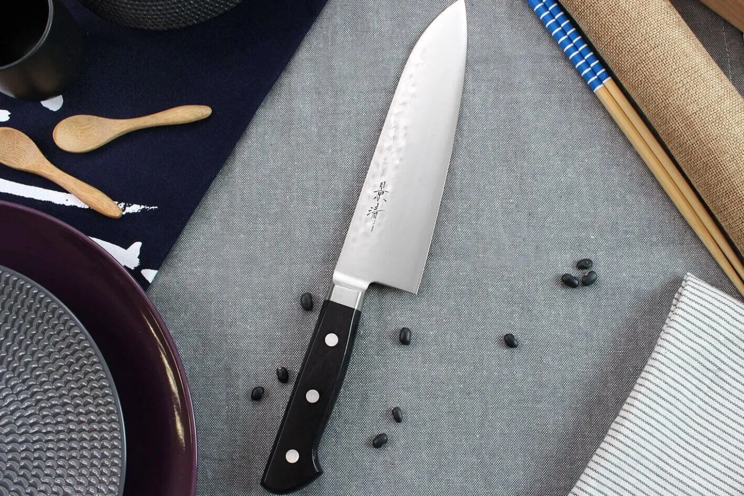 Couteau santoku japonais artisanal Kagekiyo Hammered 18cm