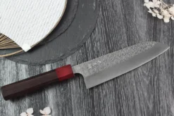 Couteau santoku japonais artisanal Yoshimi Kato Minamo SG2 Tsuchime 17cm