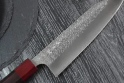 Couteau santoku japonais artisanal Yoshimi Kato Minamo SG2 Tsuchime 17cm