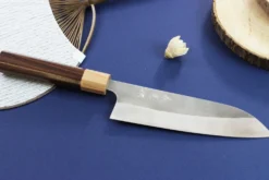 Couteau santoku japonais artisanal Yoshimi Kato AS Nashiji 17cm