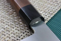 Couteau santoku japonais artisanal Kagekiyo Kurumi Ginsan 18cm