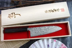 Couteau santoku japonais artisanal Takeshi Saji R2 Nickel Damas 18cm