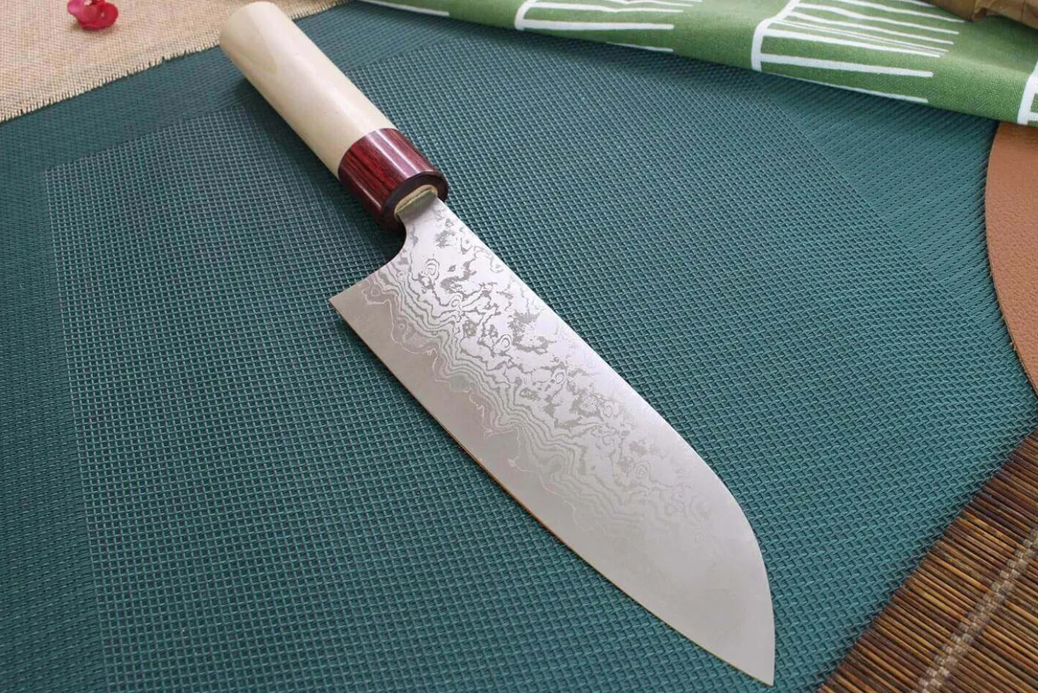 Couteau santoku japonais artisanal Masakage Kiri 16.5cm damas 49 couches