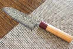 Couteau santoku japonais artisanal Yoshimi Kato 17cm VG10 Nickel Damascus cerisier