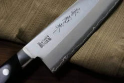 Couteau santoku japonais Japan Kanetsune 18cm acier Sandvik