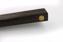 Couteau santoku japonais Kanetsugu Zuiun acier SPG2 damas 18cm