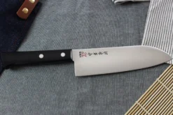 Couteau santoku japonais Kanetsugu Rev 21 lame 17cm micro dentée