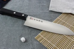 Couteau santoku japonais Kanetsugu Rev 21 lame 17cm micro dentée