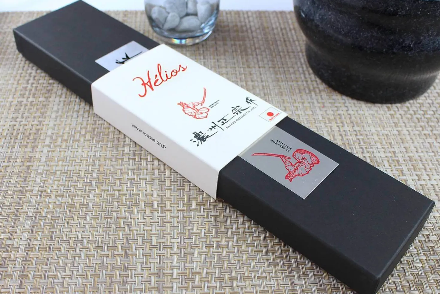 Couteau santoku japonais Satake Cutlery Helios 17cm damas 69 couches