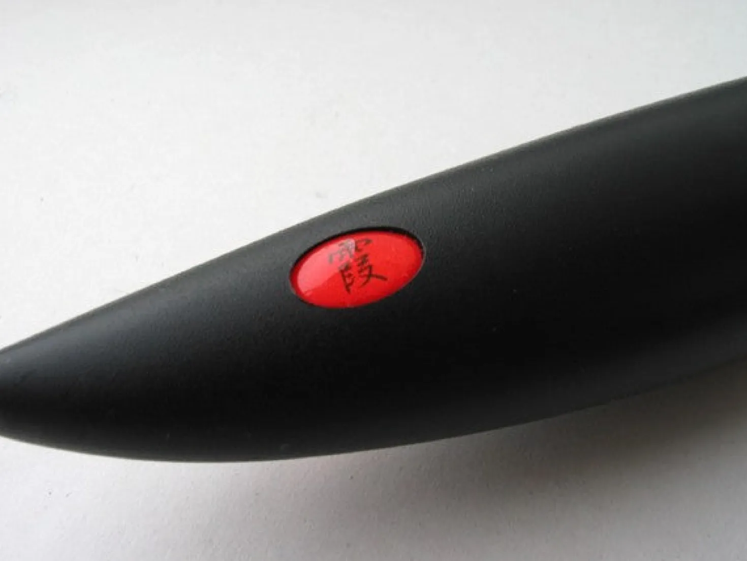 Couteau santoku Kasumi Titanium bleu lame 18cm