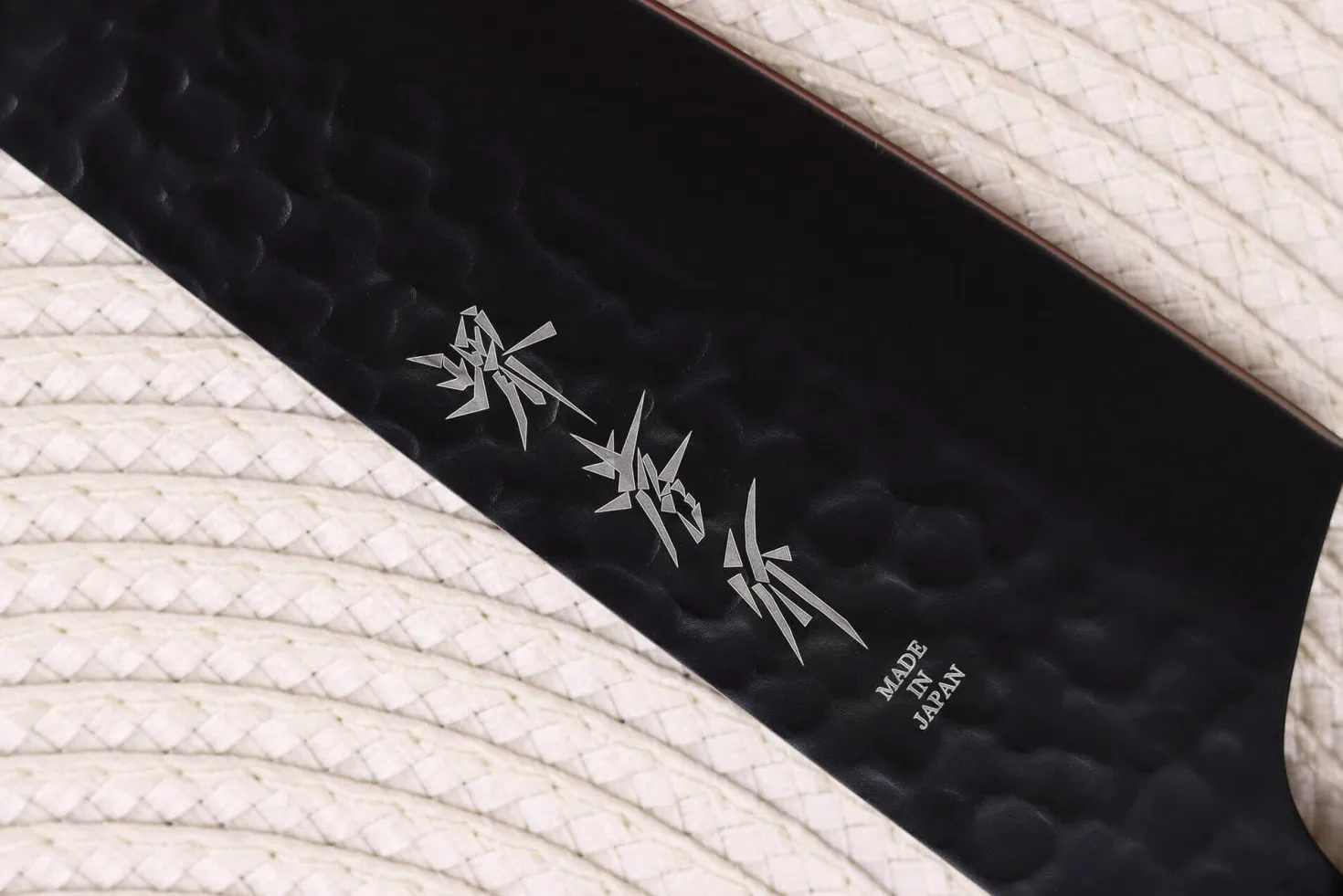 Couteau santoku kiritsuke 16cm japonais Sakai Takayuki Kurokage VG10 manche en wengé