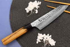Couteau santoku kiritsuke 16cm japonais Sakai Takayuki Kashi Urushi VG10 damas