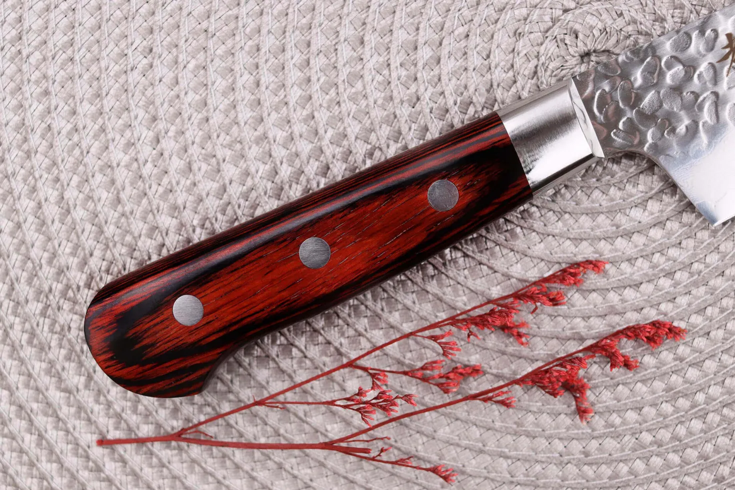 Couteau santoku kiritsuke japonais 16cm Sakai Takayuki Damascus Western 33 couches