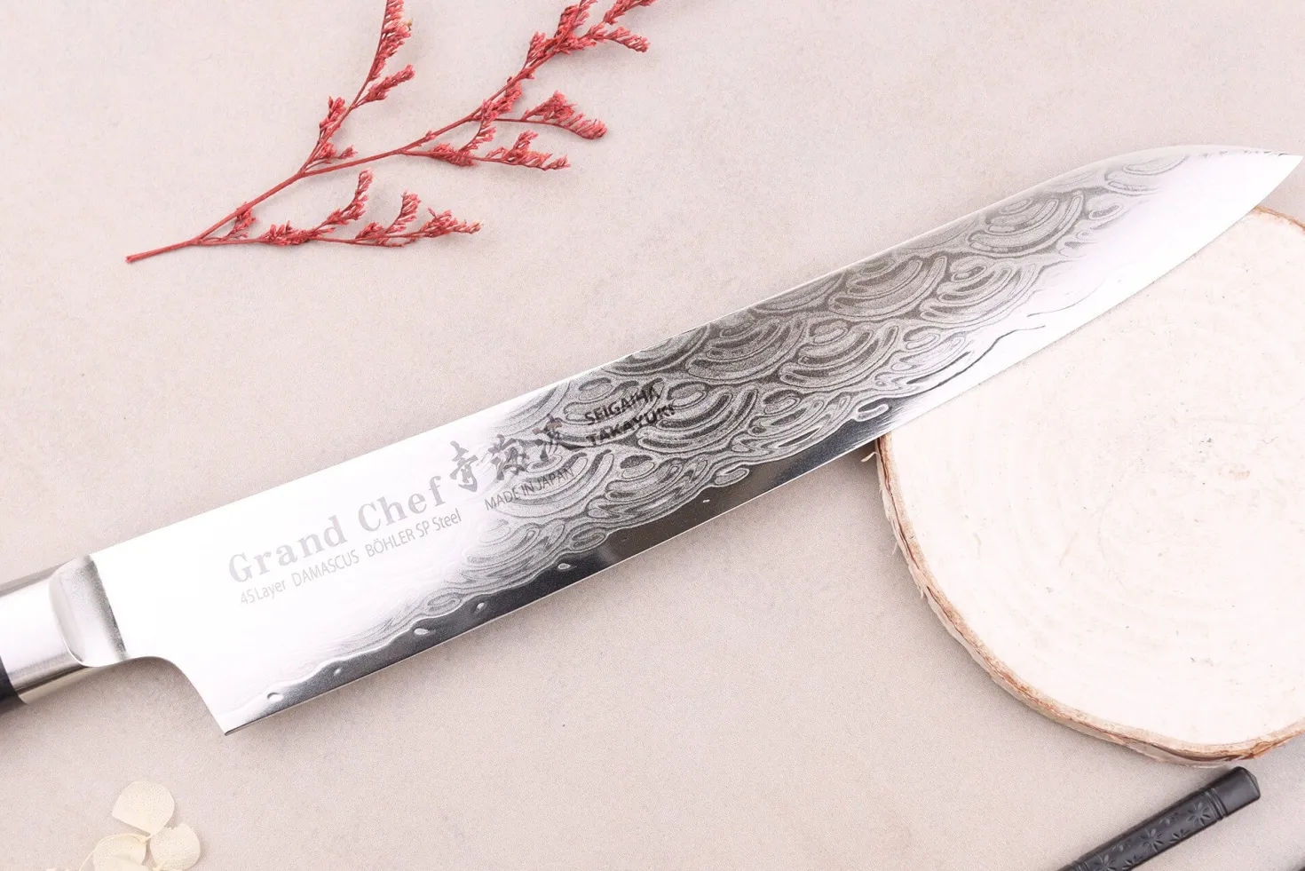 Couteau sujihiki 24cm japonais Sakai Takayuki Grand Chef Seigaiha Damas 45 couches