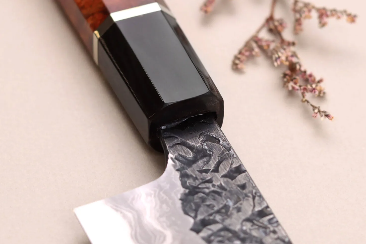 Couteau sujihiki 24cm japonais artisanal Kisuke Manaka Enn en cognassier avec 2 anneaux