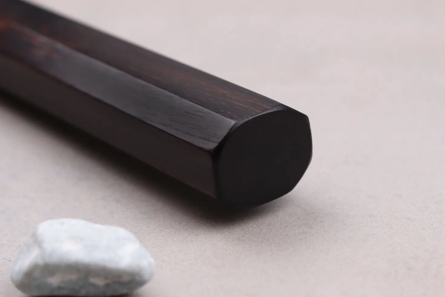 Couteau sujihiki 24cm japonais artisanal Naoki Mazaki WS2 Black Nashiji