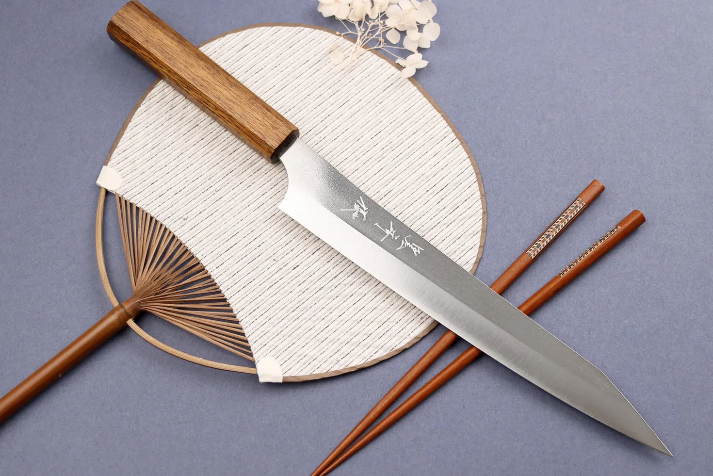 Couteau sujihiki 24cm japonais artisanal Yu Kurosaki Gekko San Maï
