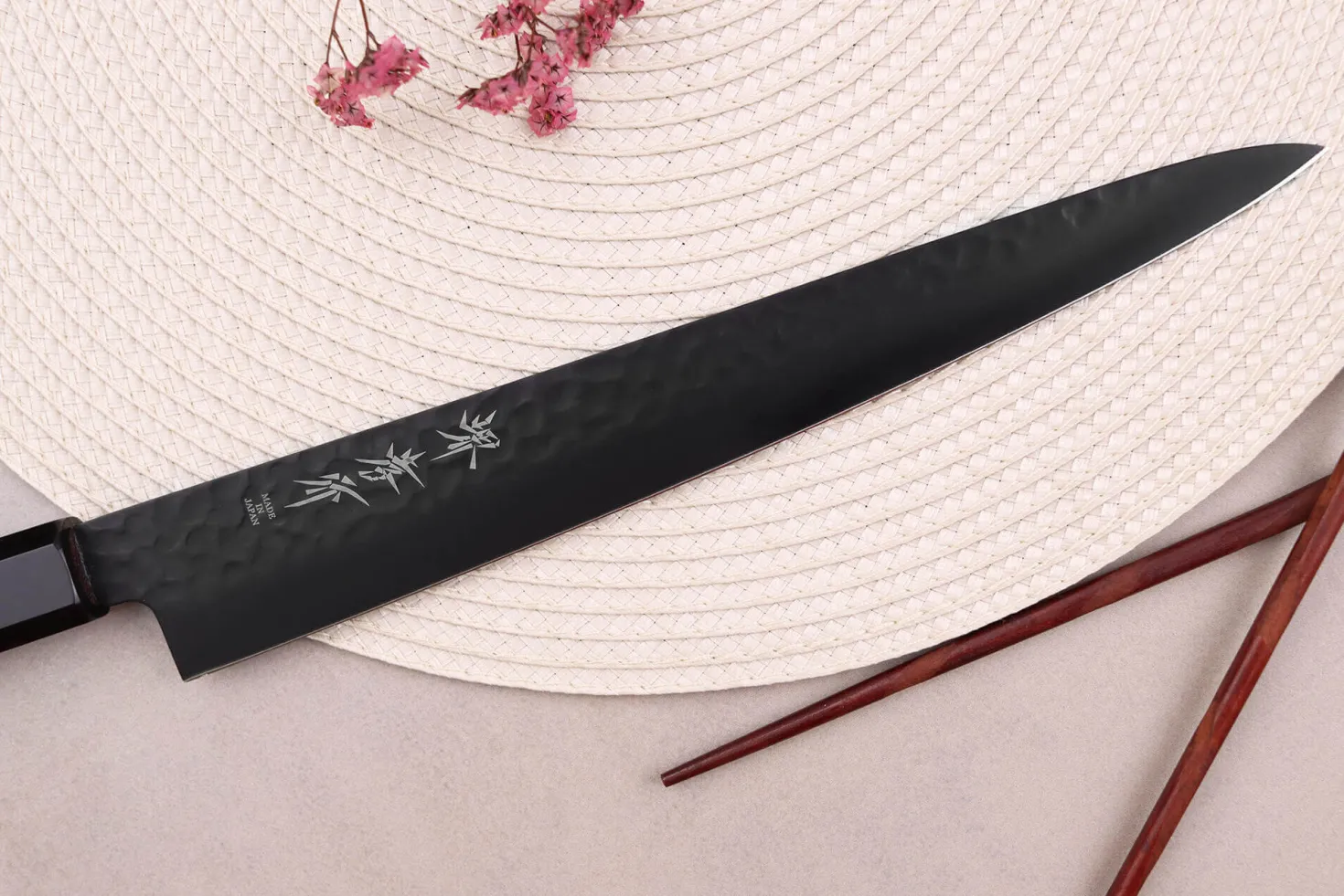Couteau sujihiki 24cm japonais Sakai Takayuki Kurokage VG10 manche en wengé