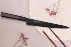 Couteau sujihiki 24cm japonais Sakai Takayuki Kurokage VG10 manche en wengé