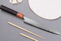 Couteau sujihiki 21cm japonais artisanal Toshihiro Wakui Aogami 2 damas laminé