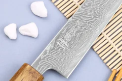 Couteau sujihiki japonais artisanal Wusaki Unagi AUS10 damas 24cm manche chêne