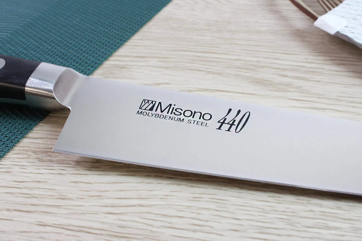 Couteau sujihiki japonais Misono 440 21cm