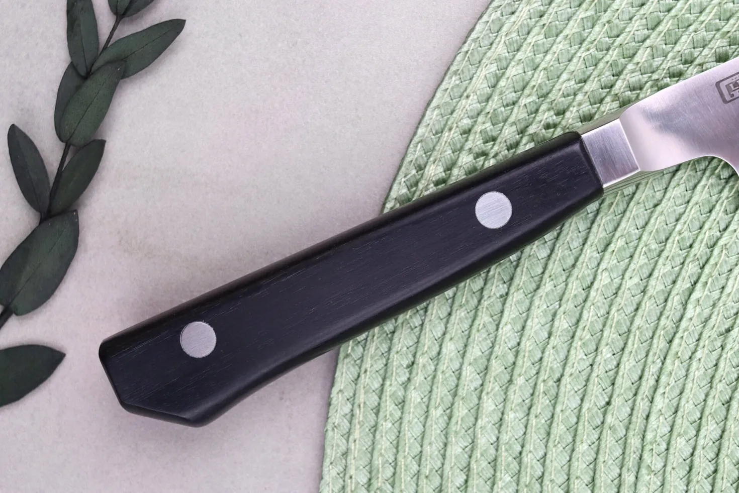 Couteau universel alvéolé japonais Glestain K Series 14cm