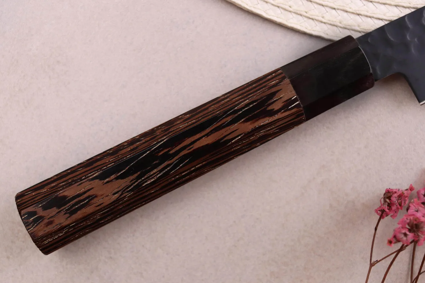 Couteau universel 15cm japonais Sakai Takayuki Kurokage VG10 manche en wengé