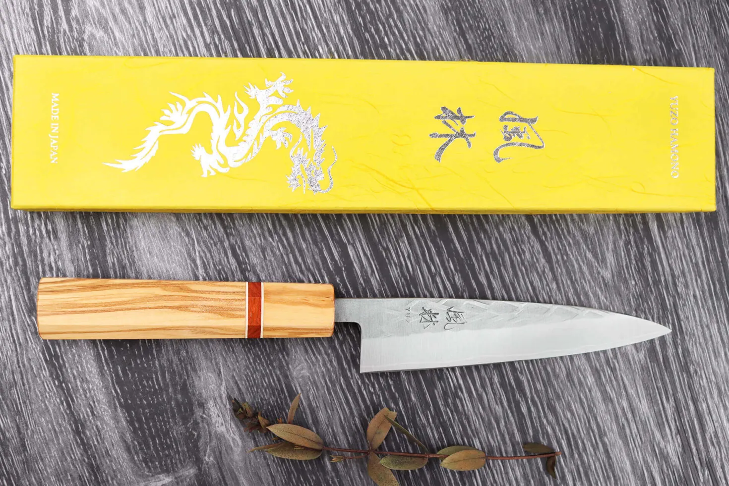 Couteau universel 13,5cm japonais artisanal Yuzo SLD olivier et sequoia