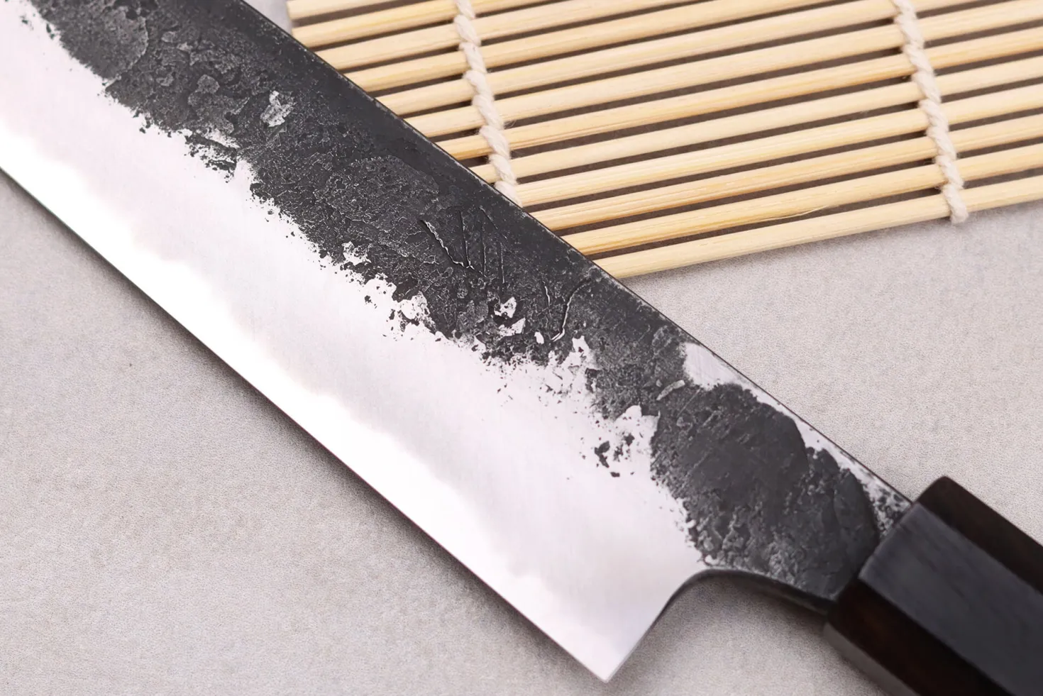 Couteau universel 18cm japonais artisanal Naoki Mazaki WS2 Black Nashiji