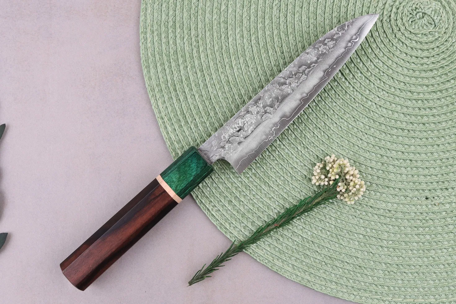 Couteau universel 13,5cm japonais artisanal Makoto Kurosaki Samidorizuki SGStrix