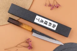 Couteau universel 15cm japonais artisanal Yuzo Black AS chêne brûlé