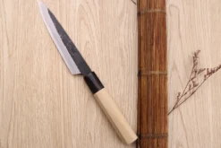 Couteau universel 15cm japonais artisanal Sakai Kikumori Kikuzuki Kuro