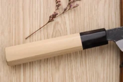 Couteau universel 15cm japonais artisanal Sakai Kikumori Kikuzuki Kuro