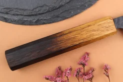 Couteau universel 13,5cm japonais artisanal Yuzo Black AS chêne brûlé