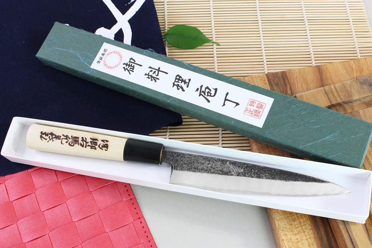 Couteau universel japonais artisanal Yoshihiro Kogeta White 2 steel 15cm édition spéciale