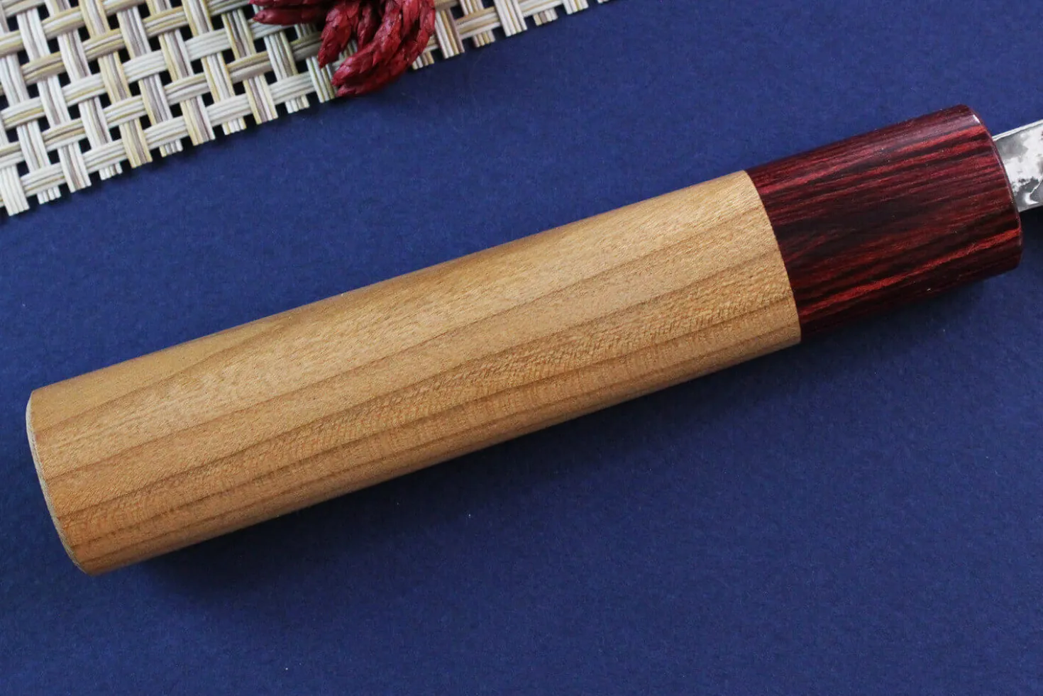 Couteau universel japonais artisanal Yoshimi Kato 15cm VG10 Nickel Damascus cerisier