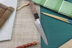 Couteau universel japonais artisanal Kagekiyo Kurumi Ginsan 15cm