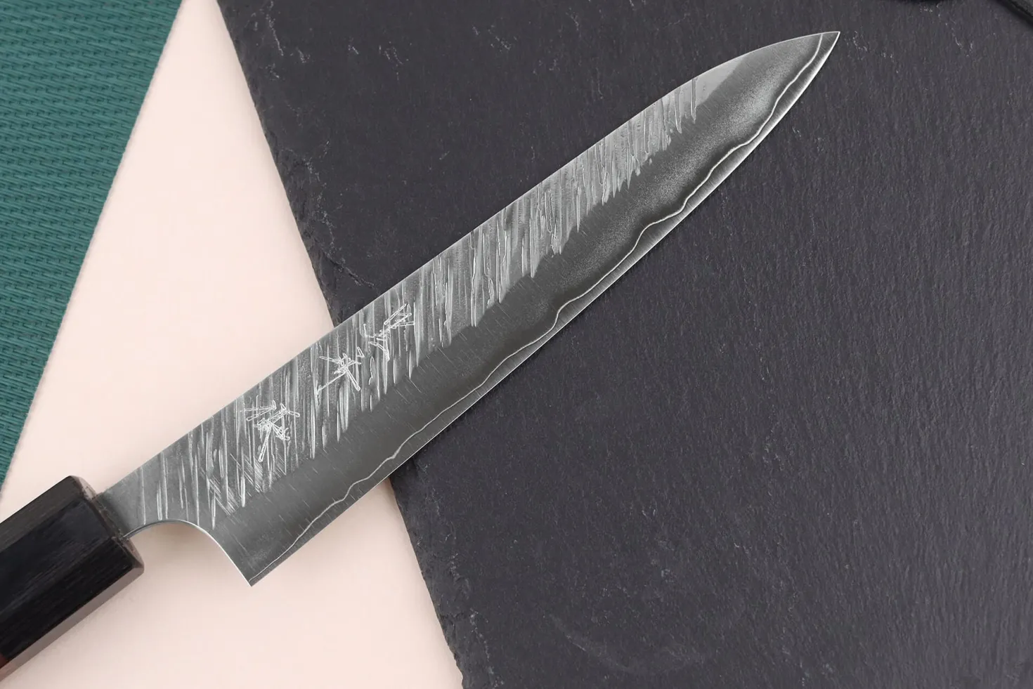 Couteau universel japonais artisanal Yu Kurosaki Fujin 15cm SG2