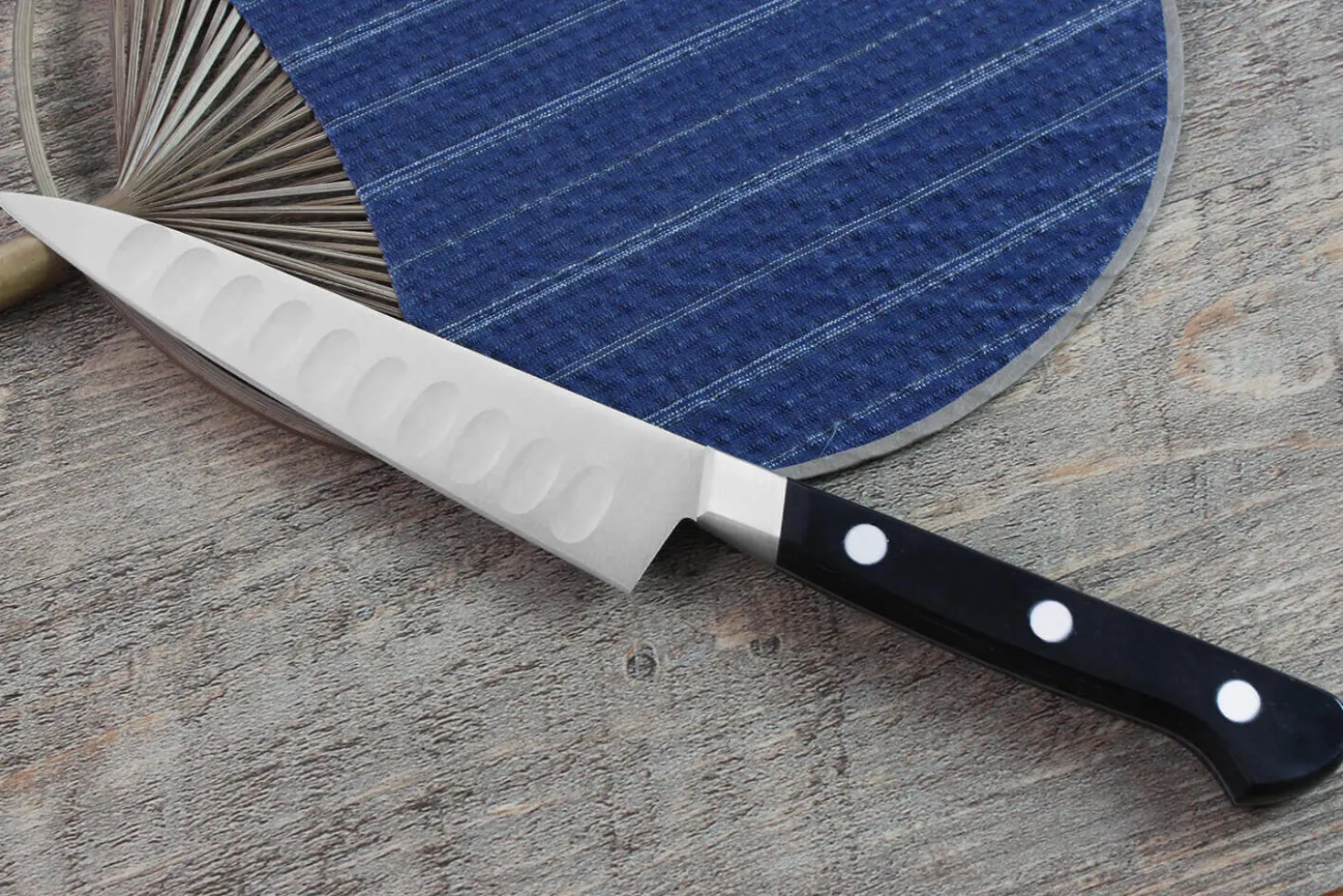 Couteau universel japonais Misono UX10 alvéolé 13cm