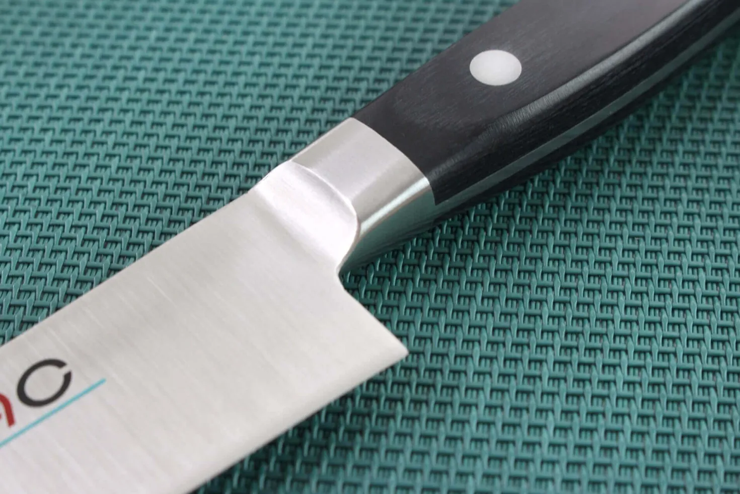 Couteau universel japonais MAC Professional 15.5cm