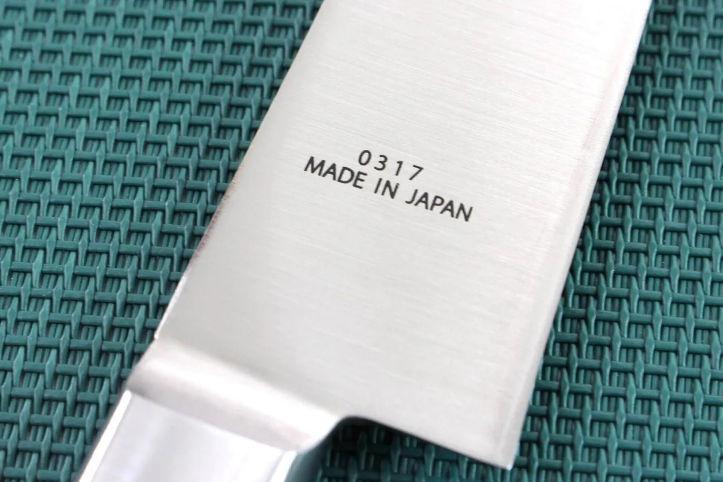 Couteau universel japonais MAC Professional 15.5cm