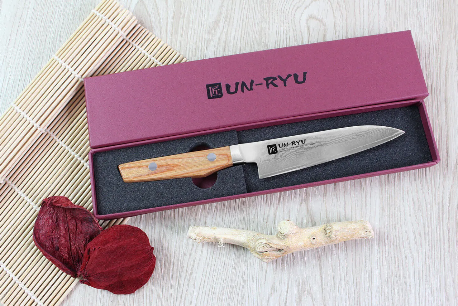Couteau universel japonais Shimomura Un-Ryu 12cm damas 33 couches
