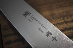 Couteau universel japonais Tamahagane Kyoto lame 15cm acier damas VG5