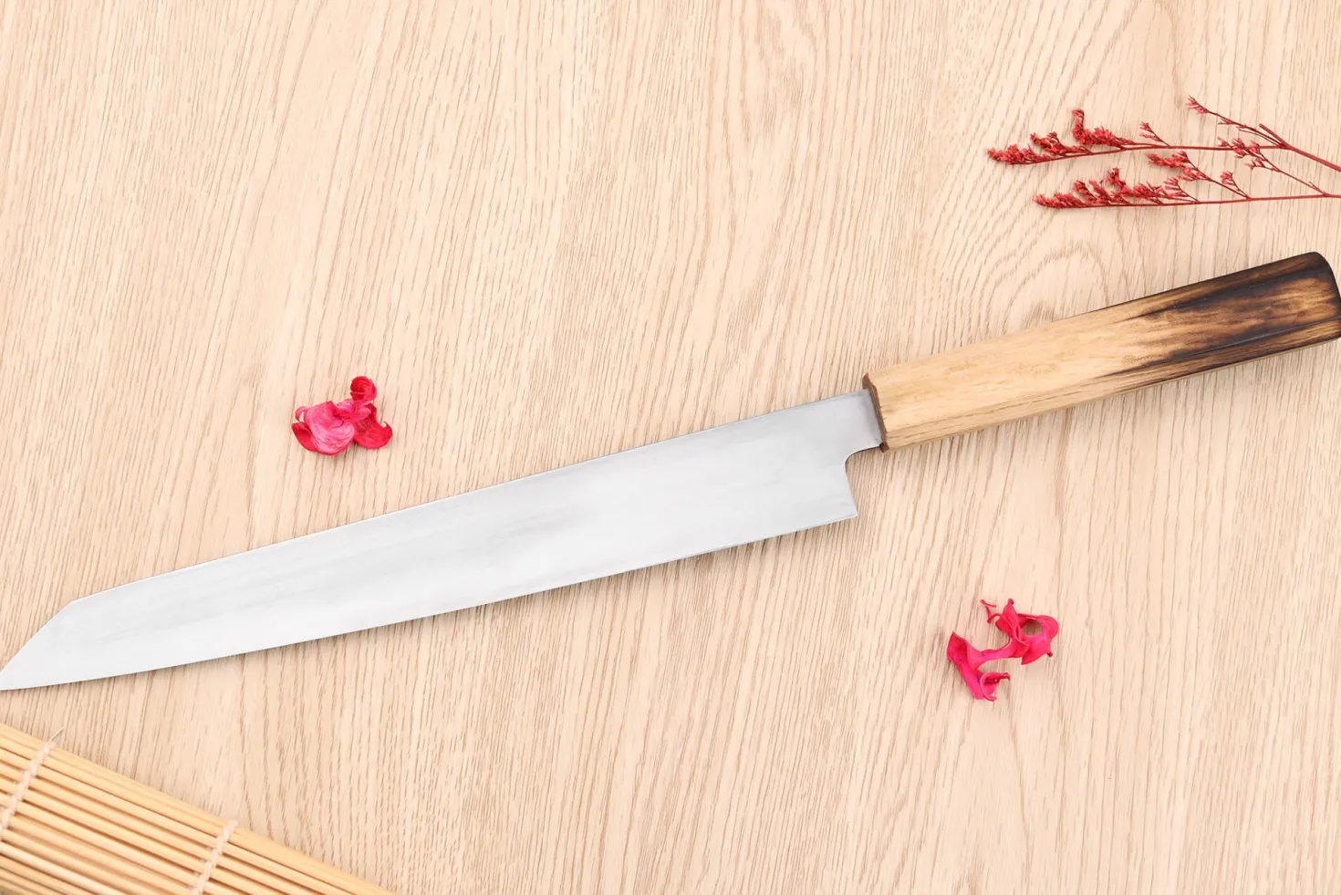 Couteau yanagiba kiritsuke 24cm japonais artisanal Nakamura Kaishin Saku WS2 en chêne