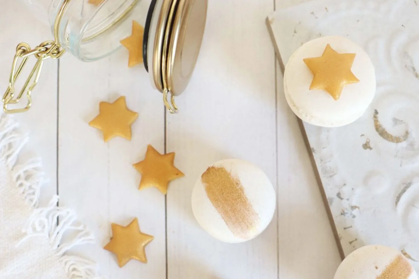 Décors en pâte d'amande Scrapcooking Étoiles dorées