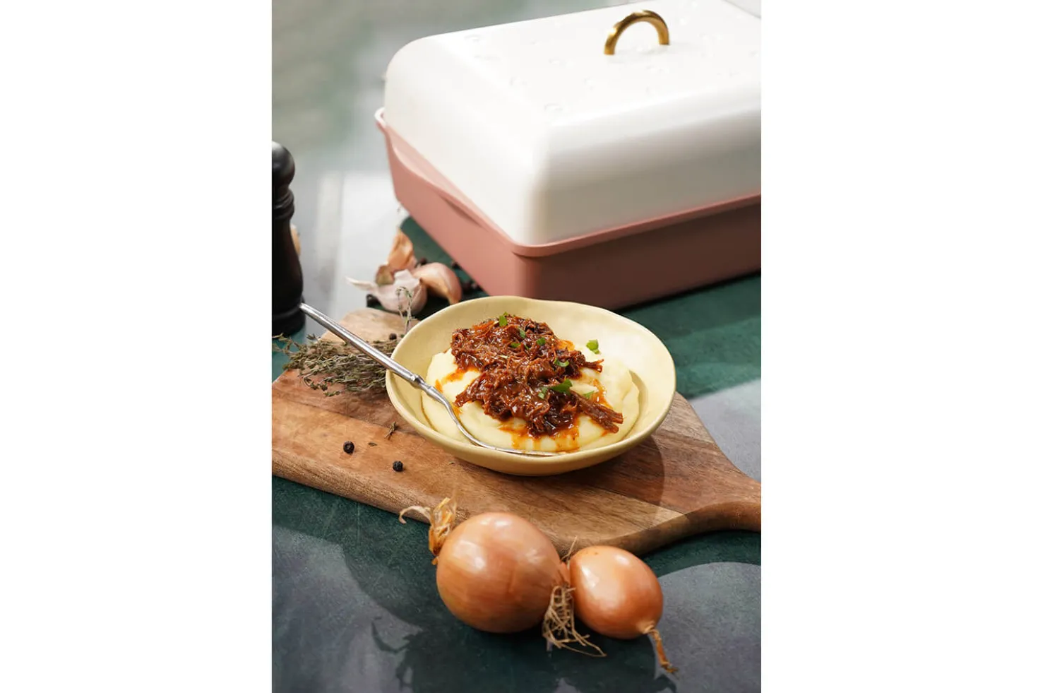 Dôme de cuisson Cookut pour l'Incroyable plat à four ajustable