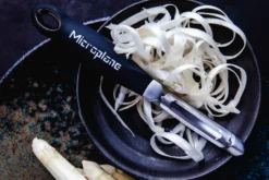 Eplucheur Microplane à lame pivotante acier inox